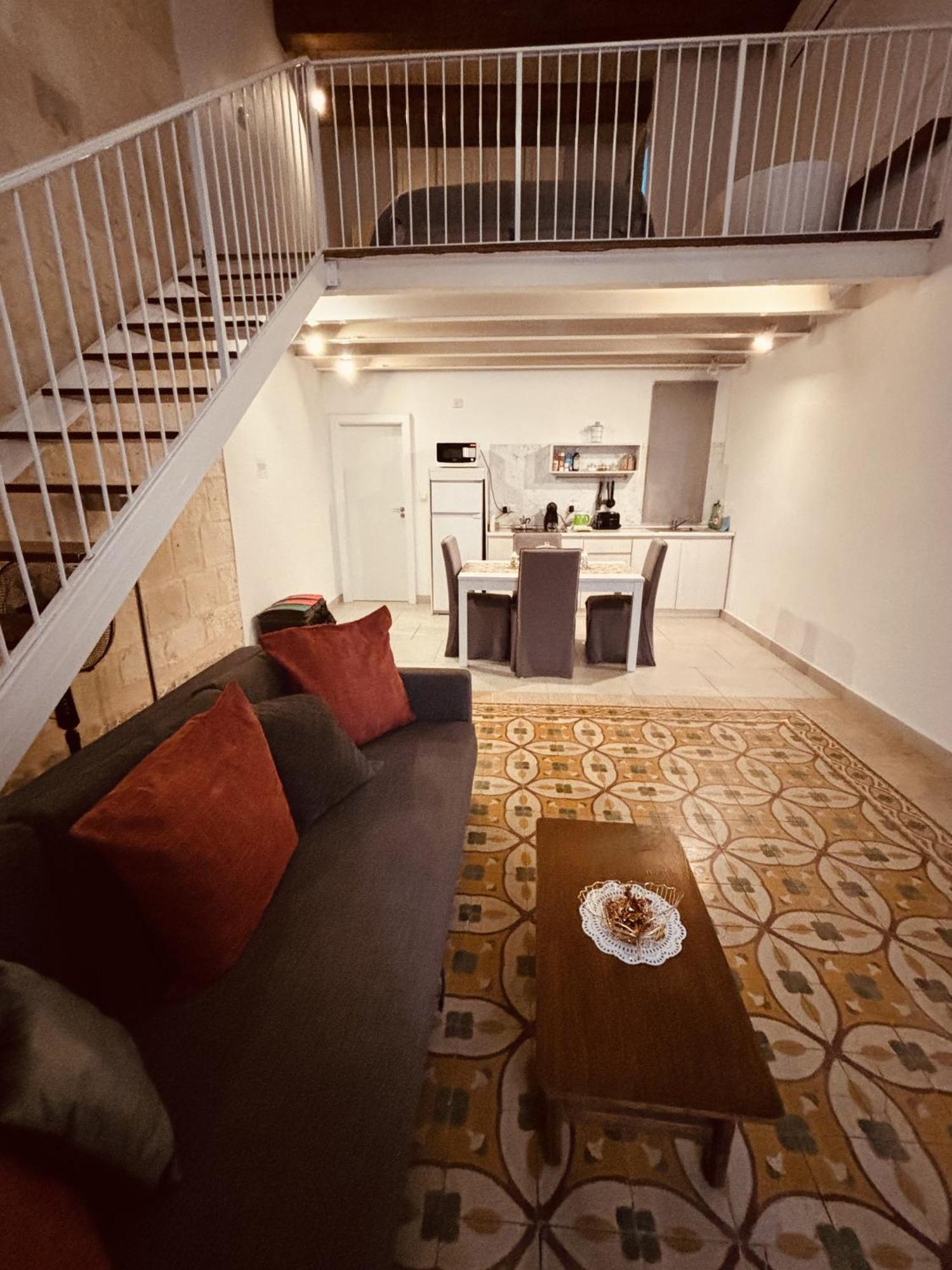 Apartament Casa Cara *